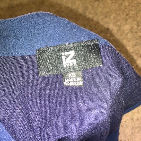 Iz Byer Shirt - Picture 3 of 3